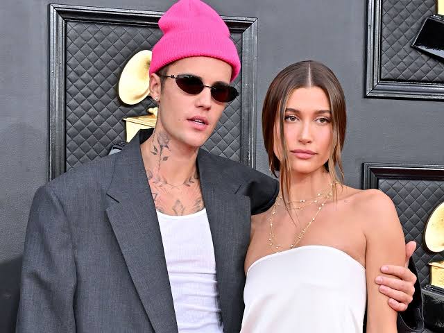 Exclusive Report: Pregnant Hailey Bieber has just been rushed to the hospital as she has been confirmed to be in…. Read more