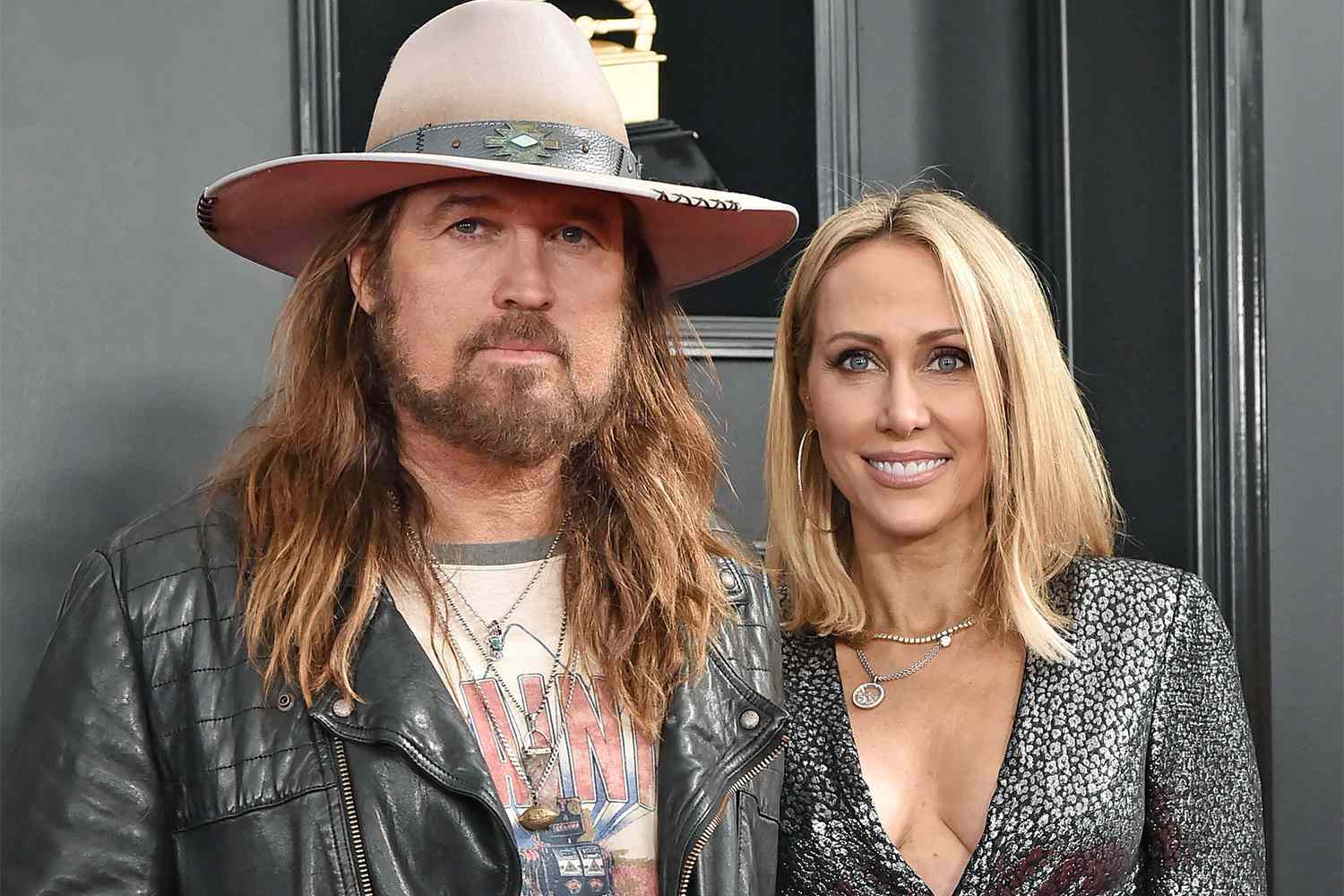 Breaking News: Miley Cyrus has Exposed her Father Billy Ray Cyrus and has Decided to Cut Ties after leaked abusive...Read More