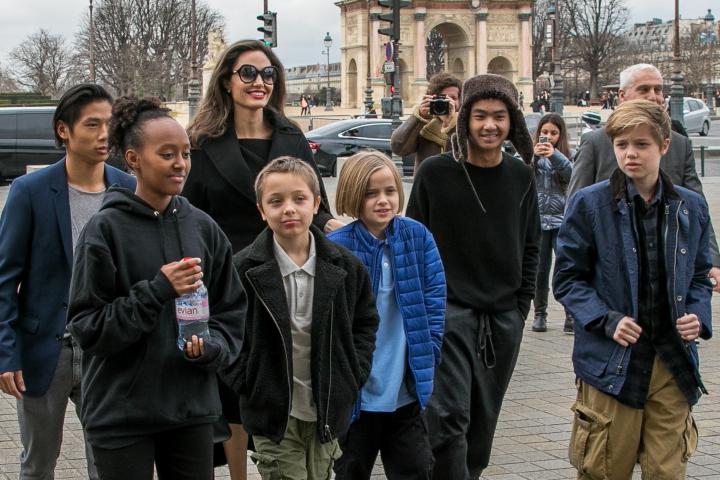 Just In : This poor family Angelina Jolie looks tense with daughter Vivienne as sad details emerge about Brad Pitt…See More