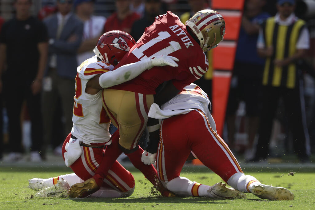 Uncontestable and Undefeatable: Chiefs Defeat 49ers, 28-18, to Remain Undefeated on the Season...See More