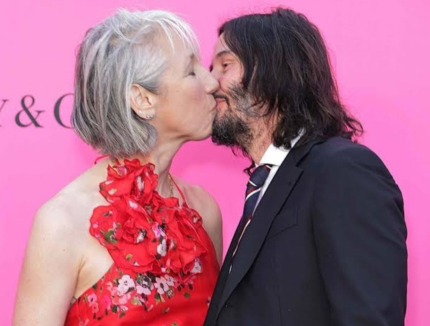 Keanu Reeves, 60, has officially married Alexandra Grant, 51, after publicly confirming their relationship 4 years ago, the couple reportedly tied the knot in a top-secret ceremony with Few Top Celebrities, they also share shocking news about what’s next… See more Photos