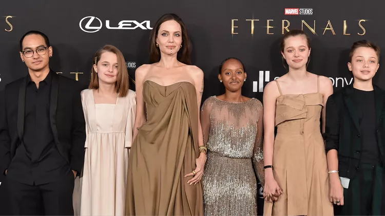 Breaking : Angelina Jolie's Kids "Wanted Her to Defend Herself" Publicly Amid Her Divorce From Brad Pitt To...See More