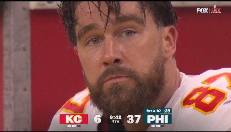 Heartbroken Travis Kelce Reportedly Tells Teammates in the Locker Room That He Is RETIRING, Fighting Back Tears After Super Bowl Humiliation in Front of Taylor Swift and DEVASTATING Loss to Eagles: “I’m Sorry for Letting You All Down”